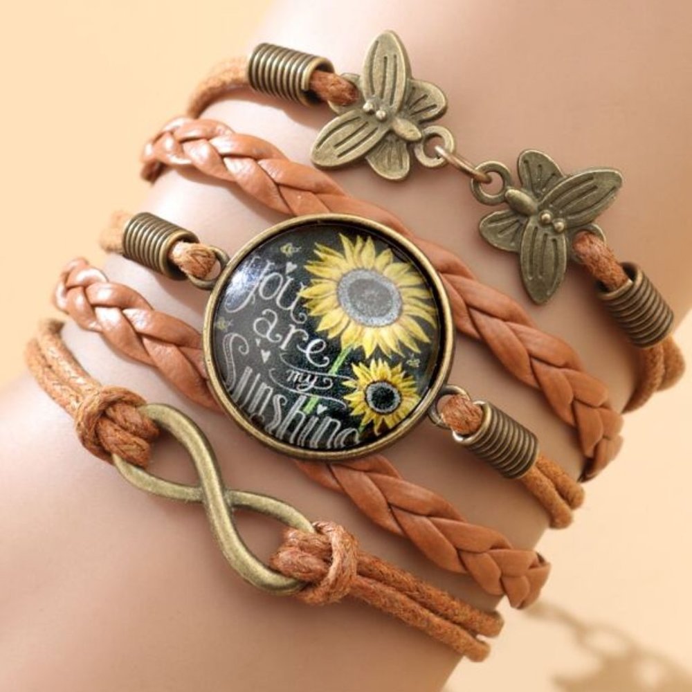 Leather sunflower bracelet